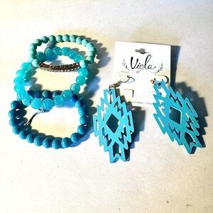 NEW Set Of 3 Faux Turquoise Stretch Bracelets And 1 Pair Wood Earrings Boho West